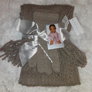 NEW YORK & CO SCARF/GLOVE SET
